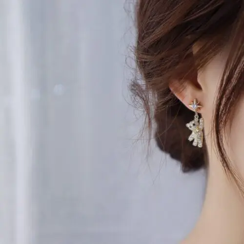 Cute Rhinestone Dancing Bear Earrings: Adorable Bear Charm Studs with Sparkling Rhinestones