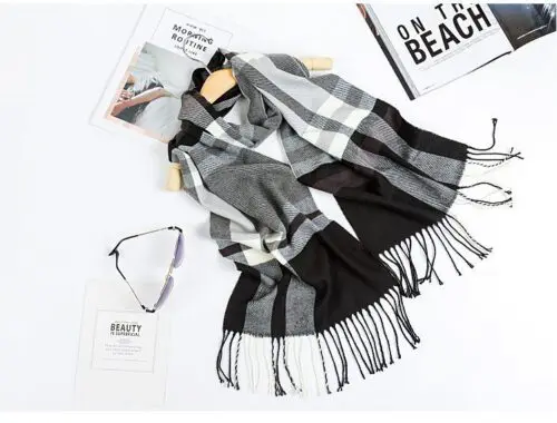Versatile Men’s Plaid Warm Scarf