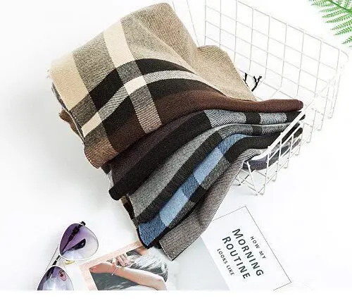 Versatile Men’s Plaid Warm Scarf