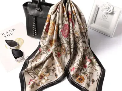Elegant Printed Silk Scarf for Professional Women/Simulated Silk Elegance