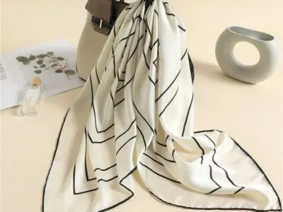 Square Scarf in Solid Color