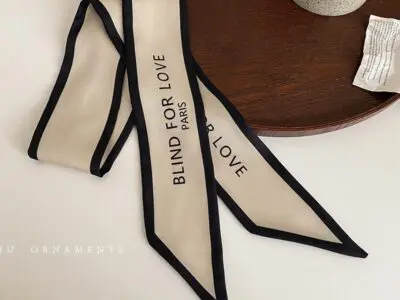 Love Graffiti Scarf – Printing All-Match Imitation Silk Scarf