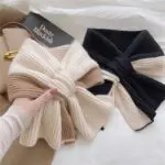 Stay Cozy in Style: Color-Blocked Knitted Scarf for Women, Ideal for Autumn and Winter