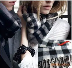 Versatile Universal Scarf