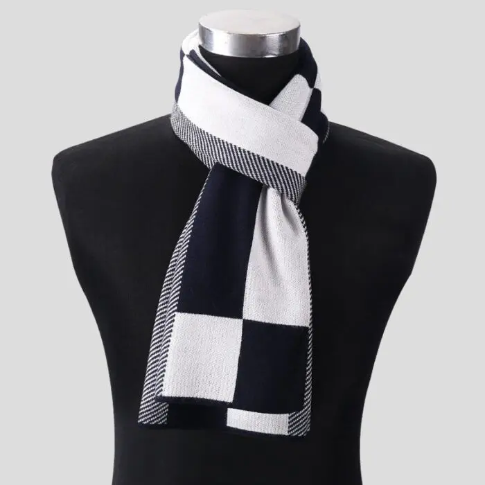 Classic Plaid Knitted Men's Scarf