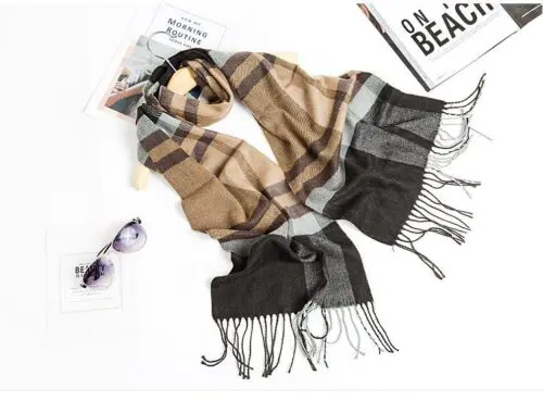 Versatile Men’s Plaid Warm Scarf