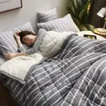 Luxurious Solid Winter Blankets – Super Soft Fleece Throws for Twin Bedding and Cozy Home Décor