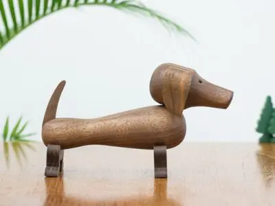 Handmade Black Walnut Wooden Sausage Dog Statue – Desktop Figurine Animal Ornament for Living Room, 8.6 Inches Long