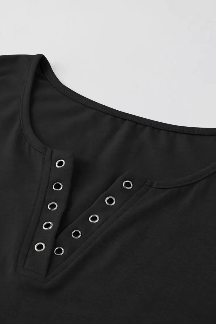 Black Elegance- Slim-Fit V-Neck Tank Top for a Sleek Look
