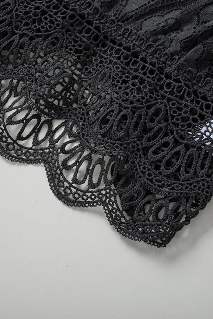 Chic and Alluring Black Lace Bralette Crop Top