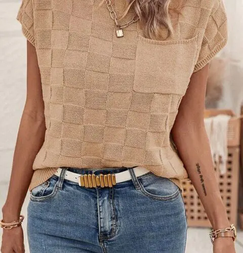 Smoke Gray Lattice Textured Short Sleeve Knit Sweater for Effortless Style