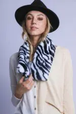 Stylish Zebra Print Faux Fur Scarf- Elevate Your Look with Animal-Inspired Elegance