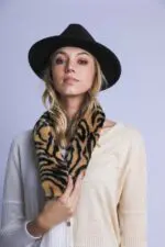 Stylish Zebra Print Faux Fur Scarf- Elevate Your Look with Animal-Inspired Elegance