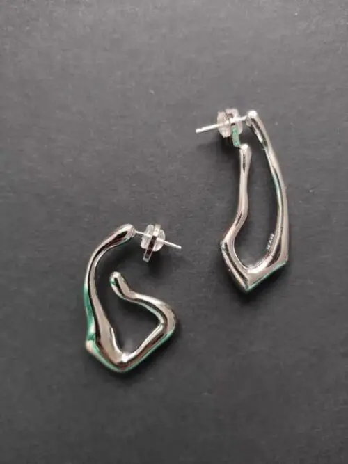 Edgy 925 Silver Venom Earrings – Retro Trend Liquid Design