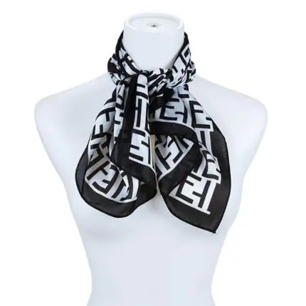 Versatile Fashion Scarf- Elevate Your Look with Multi-Use Style