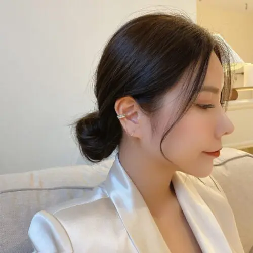 Chic Korean Pearl Clip Earrings – Fashionable No-Piercing Jewelry for Women