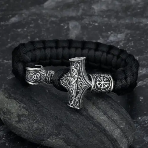 Crafted Paracord Viking Bracelet: Embrace Norse Tradition with Authentic Artistry