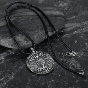 Elegant Stainless Steel Celtic Pendant Necklace – Symbol of Growth and Connection