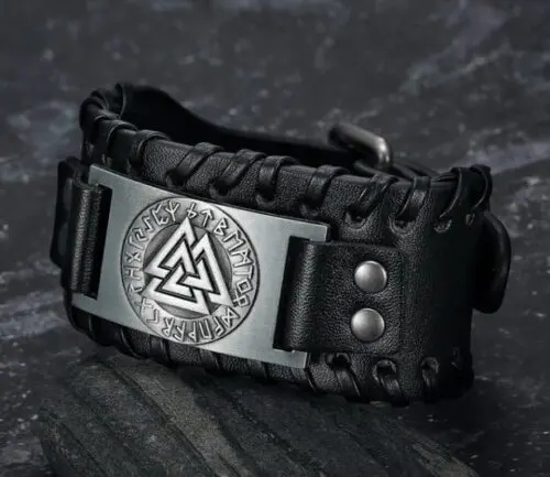 Nordic Viking Totem Triangle Energy Leather Bracelet – Symbolize Strength and Tradition in Men's Fashion