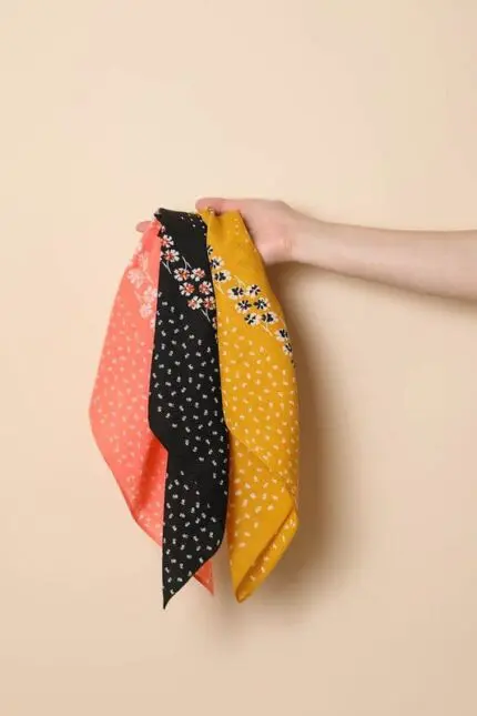 Dot and Floral Border Bandana Scarf- Elevate Your Style with Delicate Patterns