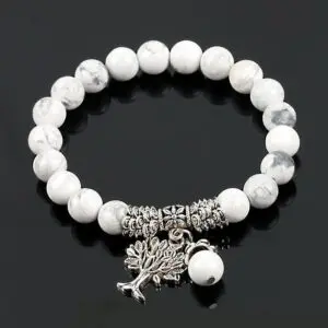 Frosted White Pine Bead Bracelet – Vintage Elegance with Natural Beauty