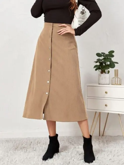 High-Waisted Corduroy Skirt for Classic Chic Style
