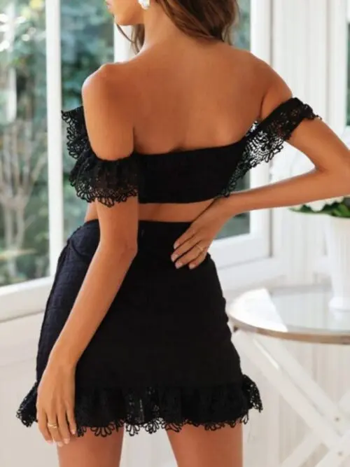 Solid Color Lace Off-shoulder Top And Raffle Skirt Match Set