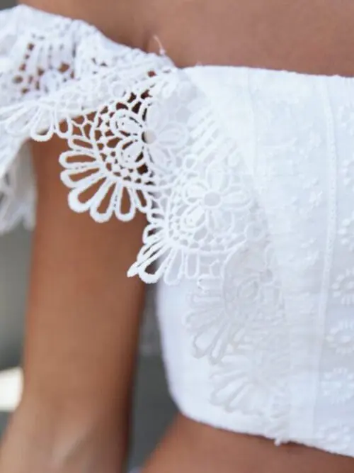 Solid Color Lace Off-shoulder Top And Raffle Skirt Match Set