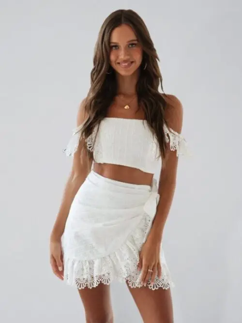 Solid Color Lace Off-shoulder Top And Raffle Skirt Match Set