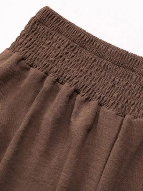 Flared Wide-Leg Pants in a Solid Color