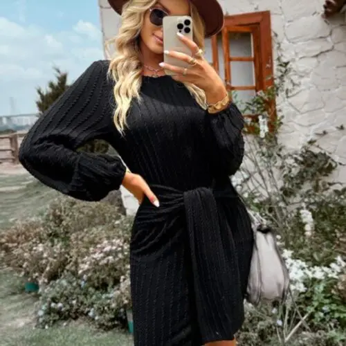 Waist-Slimming Long Sleeve Round Neck Dress