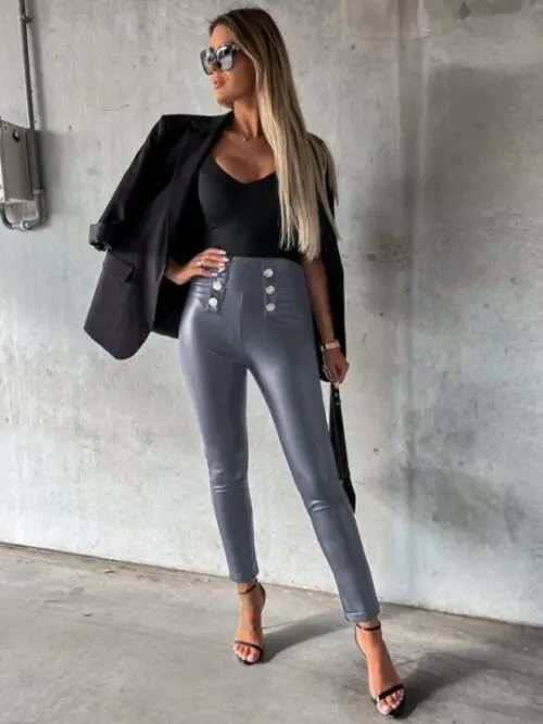 Chic Button-Down Skinny Leather Pants in a Solid Color for Casual Style