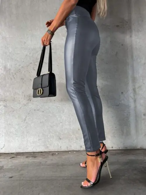 Chic Button-Down Skinny Leather Pants in a Solid Color for Casual Style