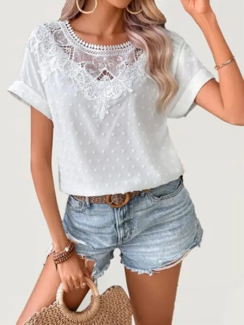 Versatile Lace Short-Sleeved T-Shirt