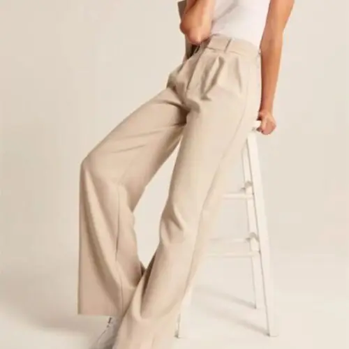 Chic Women’s High Waist Wide-Leg Suit Pants with Complementary Belt