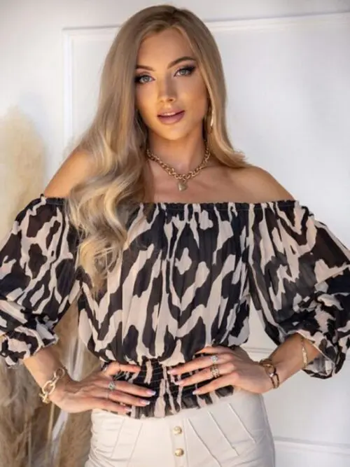 Off-Shoulder Printed Short Sleeve Top