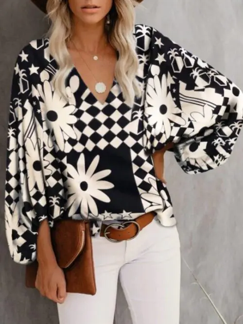 V-Neck Casual Printed Lantern Sleeve Top