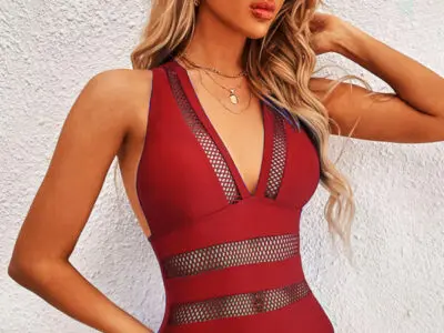 Slimming Seaside Conservative One-Piece Swimsuit in Solid Color