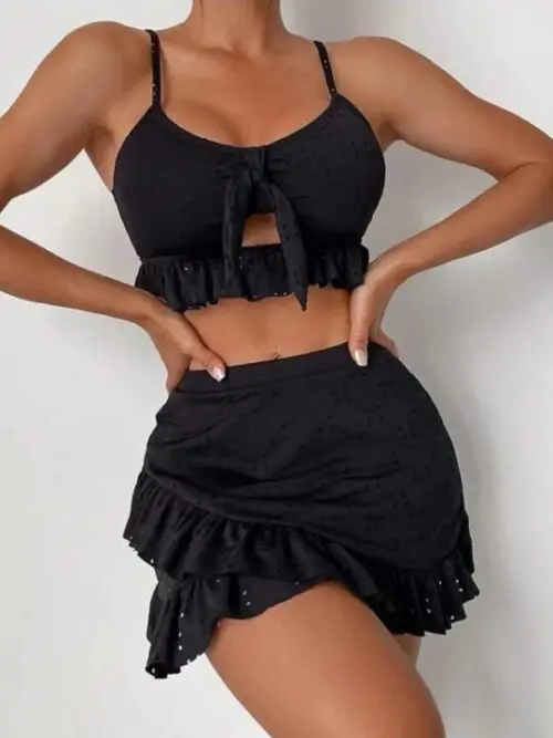 Three-Piece Swimsuit Set with Hip-Hugging Skirt