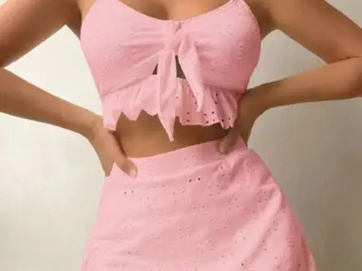 Three-Piece Swimsuit Set with Hip-Hugging Skirt