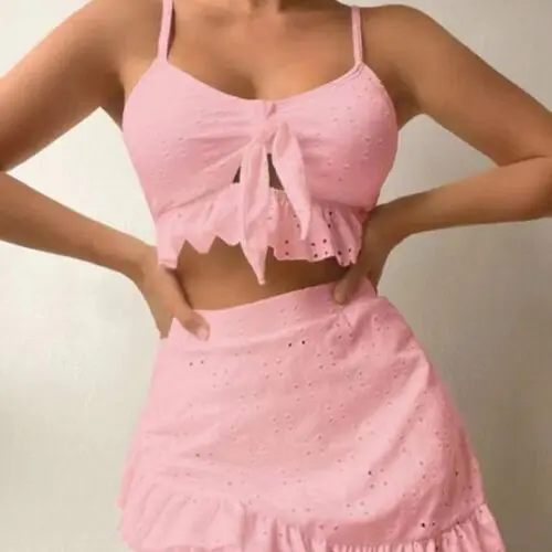 Three-Piece Swimsuit Set with Hip-Hugging Skirt