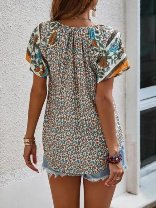Ethnic Print V-Neck Short-Sleeve Loose Blouse