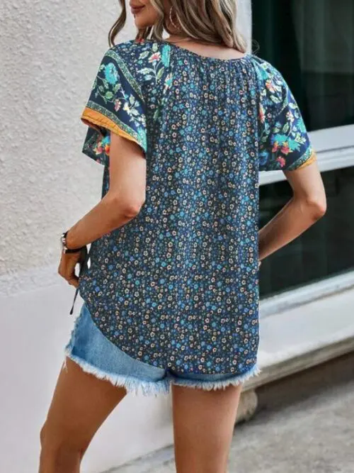 Ethnic Print V-Neck Short-Sleeve Loose Blouse