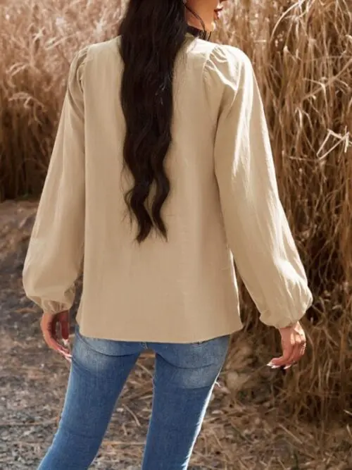 Chic Solid Color V-Neck Long-Sleeved Top for Stylish Commuting
