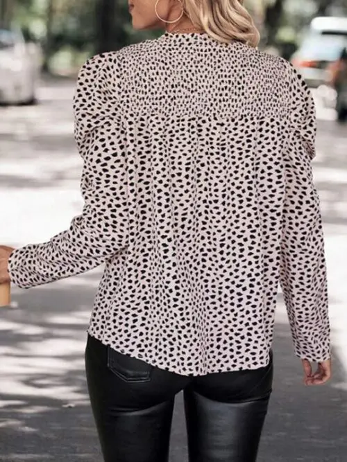 Latest Round Neck Leopard Print Long Sleeve Shirt