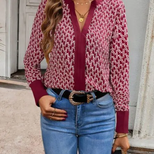 Geometric Pattern Commuter Top