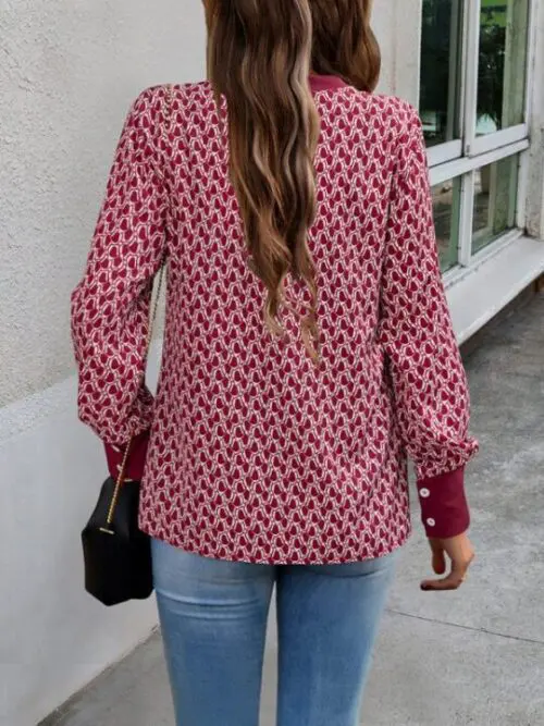 Geometric Pattern Commuter Top