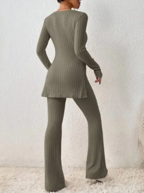 Casual Knitted Two-Piece Set with Slim Fit and Side Slit Detail