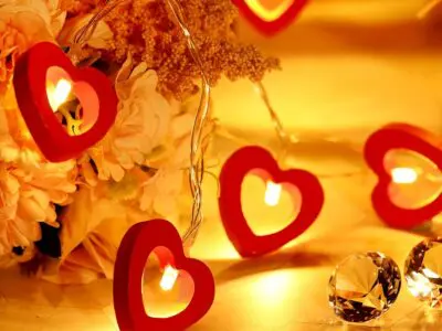 Romantic Red Heart LED String Lights - Battery-Powered Rope Light for Bedroom, Living Room & Party Decor