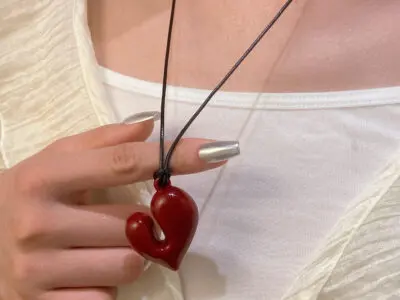 1pc Irregular Love Pendant Necklace – Adjustable Vintage PU Leather Chain, Perfect for Festivals & Gifts